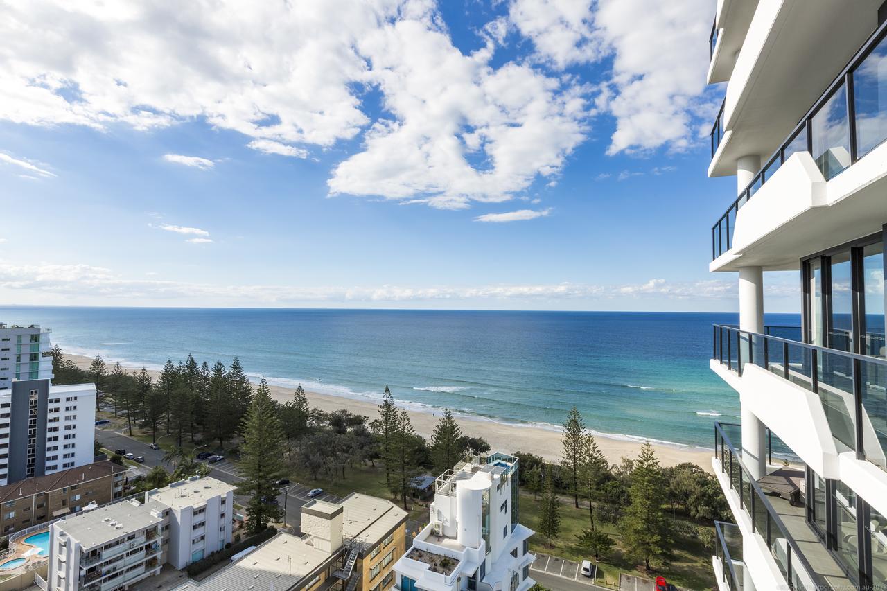 Boardwalk Burleigh Beach - Official Гоулд Коуст Екстериор снимка